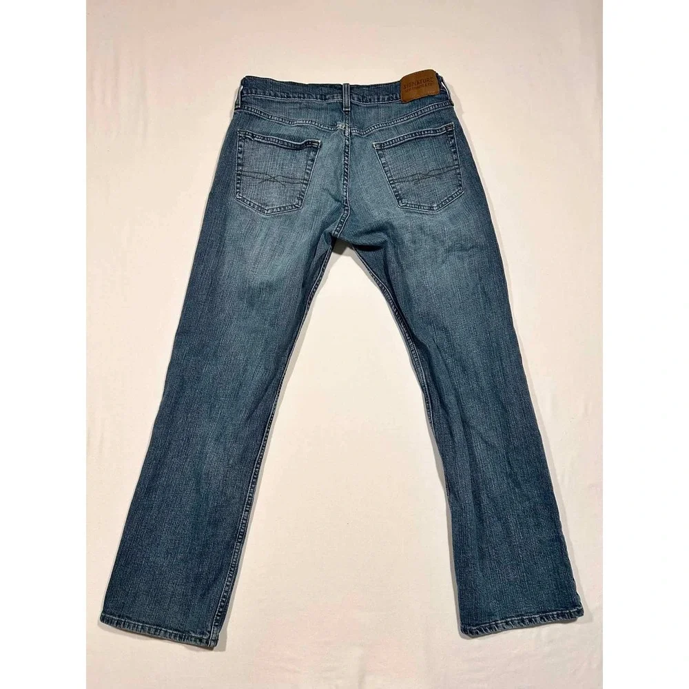 Signature by Levi Strauss & Co Mens S61 Relaxed Fit Jeans Blue Medium Wash 32x30